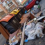 Imagen cubos basura Plaza Mezquita